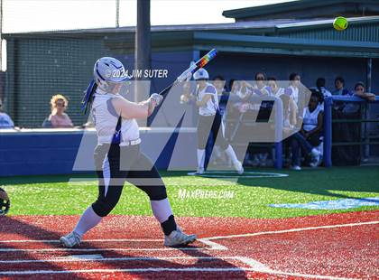 Thumbnail 1 in Mumford vs Giddings photogallery.