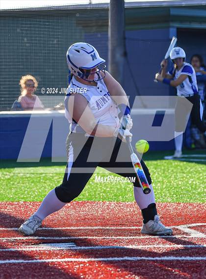 Thumbnail 3 in Mumford vs Giddings photogallery.
