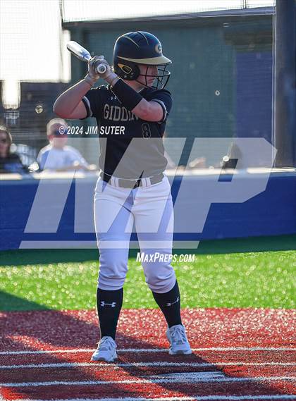Thumbnail 3 in Mumford vs Giddings photogallery.