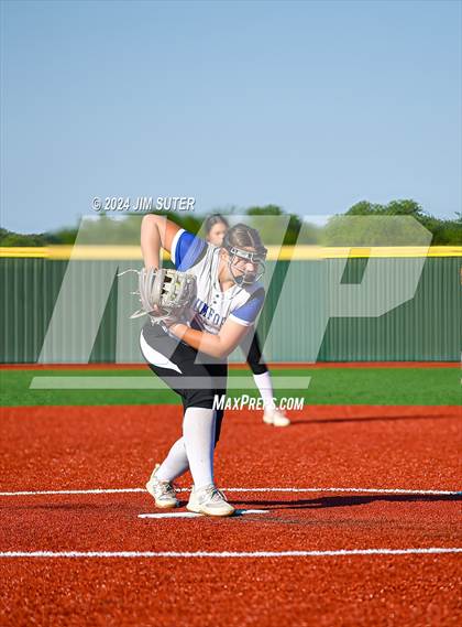 Thumbnail 1 in Mumford vs Giddings photogallery.