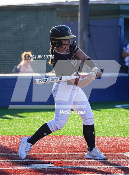 Thumbnail 2 in Mumford vs Giddings photogallery.