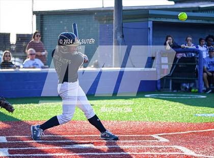 Thumbnail 2 in Mumford vs Giddings photogallery.