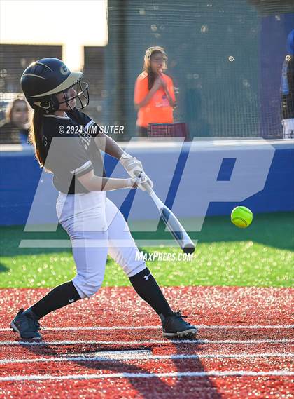Thumbnail 2 in Mumford vs Giddings photogallery.
