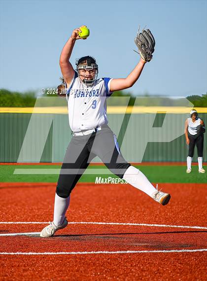 Thumbnail 3 in Mumford vs Giddings photogallery.