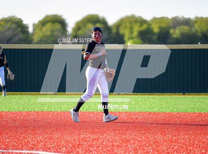 Thumbnail 1 in Mumford vs Giddings photogallery.