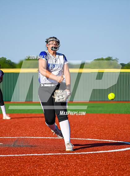 Thumbnail 2 in Mumford vs Giddings photogallery.