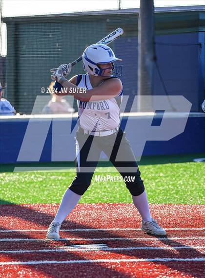 Thumbnail 2 in Mumford vs Giddings photogallery.