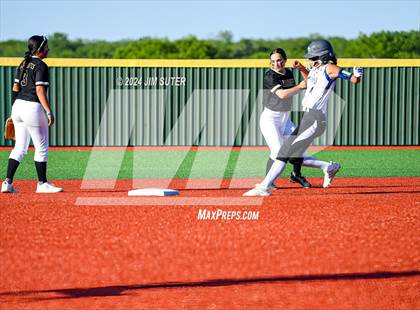 Thumbnail 1 in Mumford vs Giddings photogallery.