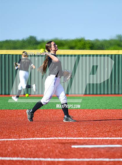 Thumbnail 1 in Mumford vs Giddings photogallery.
