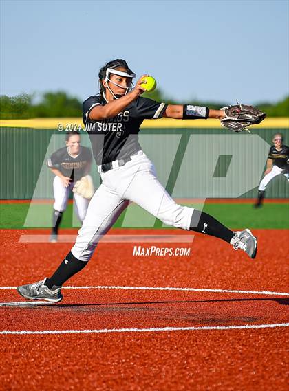 Thumbnail 1 in Mumford vs Giddings photogallery.