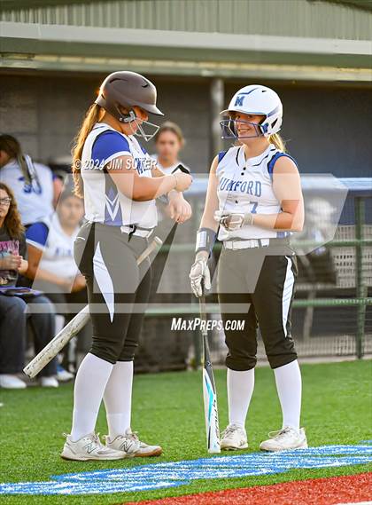 Thumbnail 1 in Mumford vs Giddings photogallery.