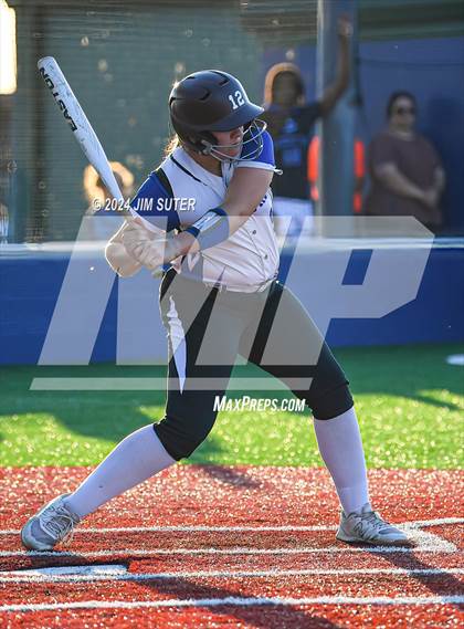 Thumbnail 1 in Mumford vs Giddings photogallery.
