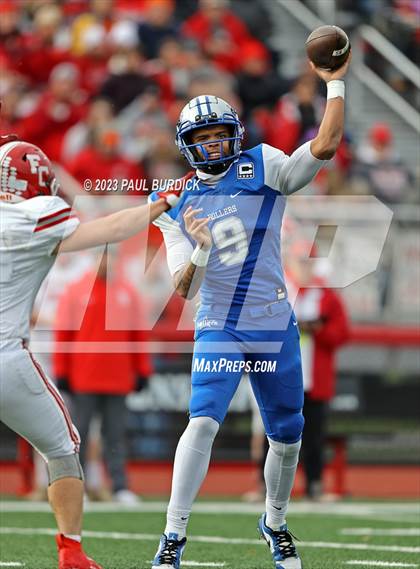 Thumbnail 1 in Steelton-Highspire vs. Fort Cherry (PIAA 1A Championship) photogallery.