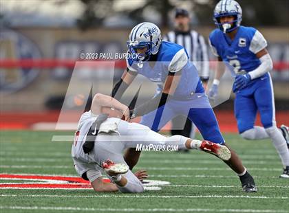 Thumbnail 1 in Steelton-Highspire vs. Fort Cherry (PIAA 1A Championship) photogallery.