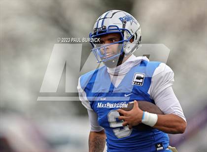 Thumbnail 2 in Steelton-Highspire vs. Fort Cherry (PIAA 1A Championship) photogallery.
