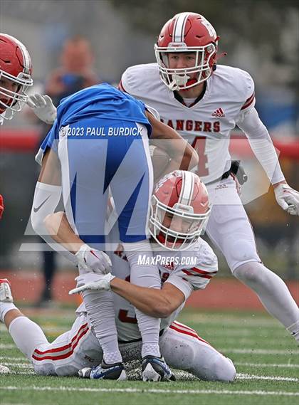 Thumbnail 1 in Steelton-Highspire vs. Fort Cherry (PIAA 1A Championship) photogallery.