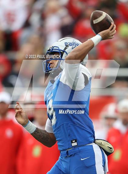 Thumbnail 3 in Steelton-Highspire vs. Fort Cherry (PIAA 1A Championship) photogallery.