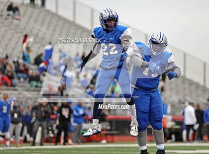 Thumbnail 2 in Steelton-Highspire vs. Fort Cherry (PIAA 1A Championship) photogallery.