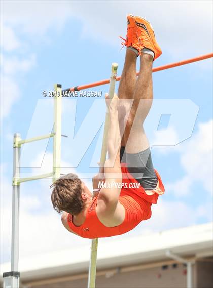 Thumbnail 2 in SCHSL AAAAA State Qualifier (Boys Field Events) photogallery.