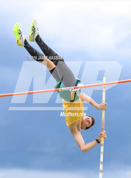 Thumbnail 2 in SCHSL AAAAA State Qualifier (Boys Field Events) photogallery.