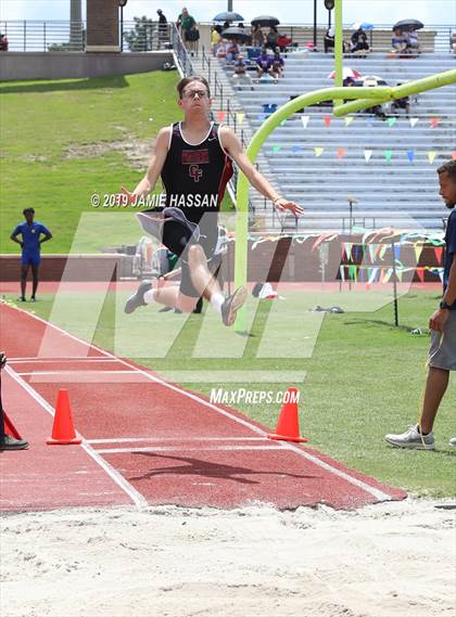 Thumbnail 1 in SCHSL AAAAA State Qualifier (Boys Field Events) photogallery.