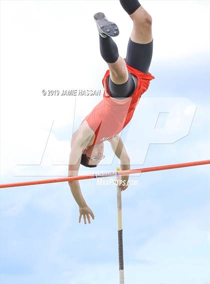 Thumbnail 1 in SCHSL AAAAA State Qualifier (Boys Field Events) photogallery.