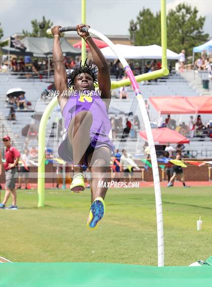 Thumbnail 1 in SCHSL AAAAA State Qualifier (Boys Field Events) photogallery.