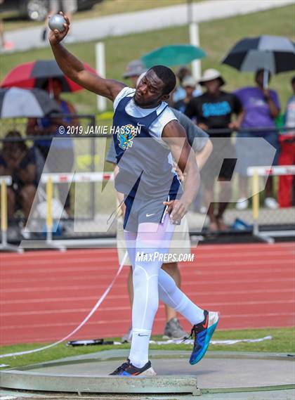 Thumbnail 3 in SCHSL AAAAA State Qualifier (Boys Field Events) photogallery.