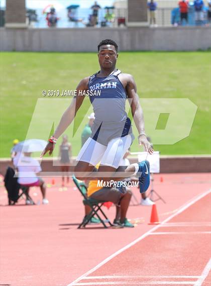 Thumbnail 1 in SCHSL AAAAA State Qualifier (Boys Field Events) photogallery.