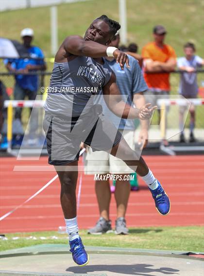 Thumbnail 3 in SCHSL AAAAA State Qualifier (Boys Field Events) photogallery.