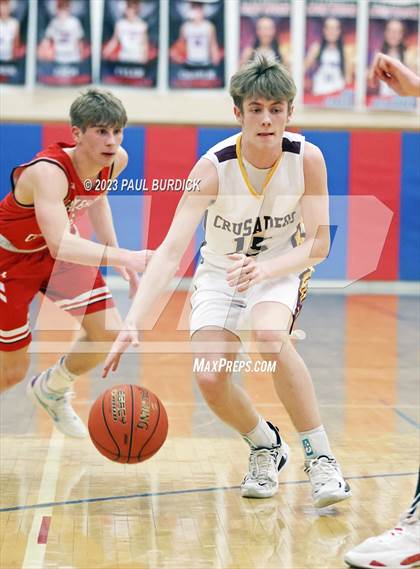 Thumbnail 3 in Elk County Catholic vs Cameron County (PIAA District IX Semifinal) photogallery.