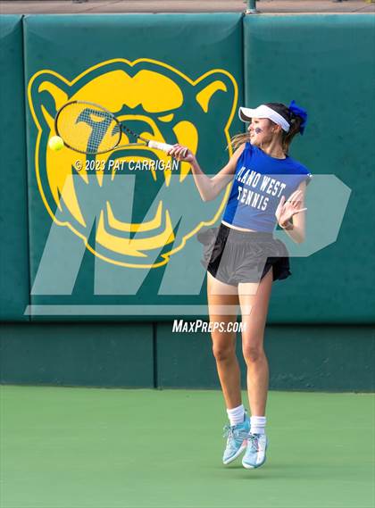 Thumbnail 3 in Plano West vs Houston Memorial (UIL 6A Team Tennis Semifinal) photogallery.