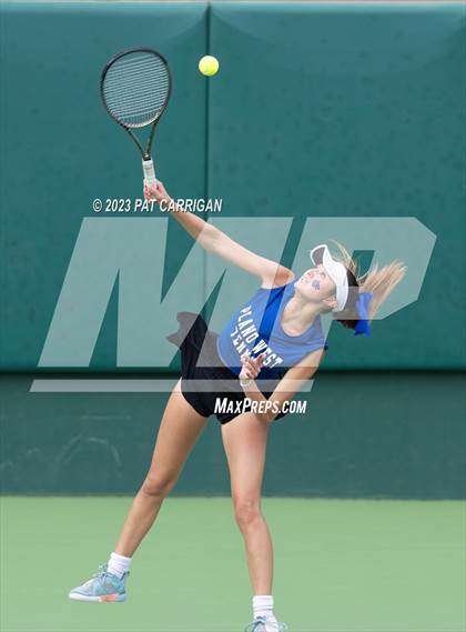 Thumbnail 3 in Plano West vs Houston Memorial (UIL 6A Team Tennis Semifinal) photogallery.