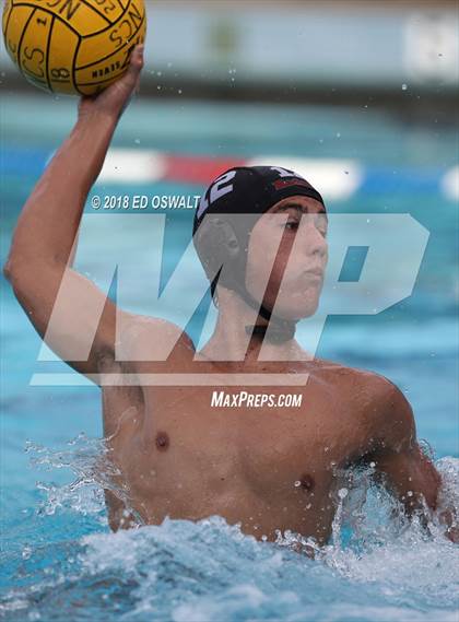 Thumbnail 1 in Redwood vs. California (CIF NCS D1 Quarterfinal) photogallery.