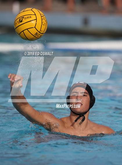 Thumbnail 3 in Redwood vs. California (CIF NCS D1 Quarterfinal) photogallery.
