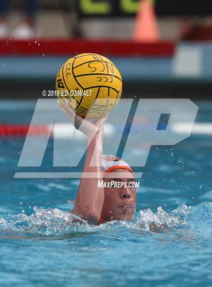 Thumbnail 2 in Redwood vs. California (CIF NCS D1 Quarterfinal) photogallery.