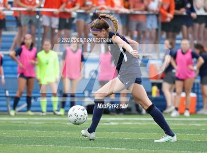 Thumbnail 1 in Wakeland vs. Grapevine (UIL 5A Girls State Final) photogallery.
