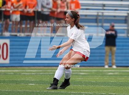 Thumbnail 2 in Wakeland vs. Grapevine (UIL 5A Girls State Final) photogallery.