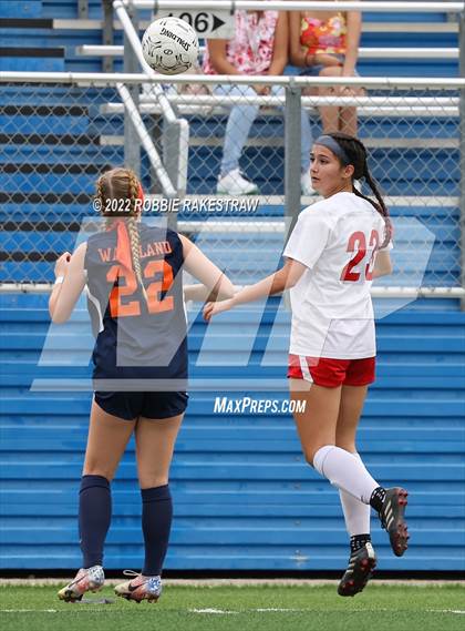 Thumbnail 1 in Wakeland vs. Grapevine (UIL 5A Girls State Final) photogallery.