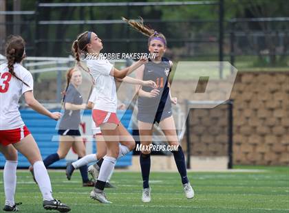 Thumbnail 1 in Wakeland vs. Grapevine (UIL 5A Girls State Final) photogallery.