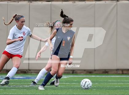 Thumbnail 1 in Wakeland vs. Grapevine (UIL 5A Girls State Final) photogallery.