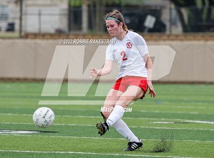 Thumbnail 2 in Wakeland vs. Grapevine (UIL 5A Girls State Final) photogallery.