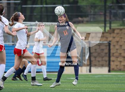 Thumbnail 3 in Wakeland vs. Grapevine (UIL 5A Girls State Final) photogallery.