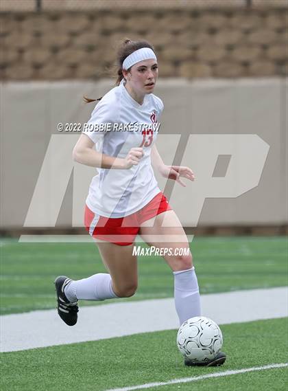 Thumbnail 2 in Wakeland vs. Grapevine (UIL 5A Girls State Final) photogallery.