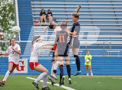 Thumbnail 2 in Wakeland vs. Grapevine (UIL 5A Girls State Final) photogallery.