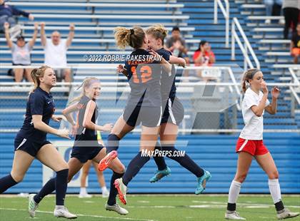 Thumbnail 1 in Wakeland vs. Grapevine (UIL 5A Girls State Final) photogallery.