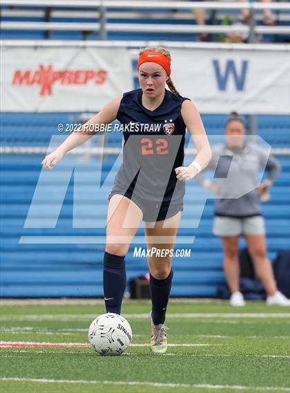 Thumbnail 3 in Wakeland vs. Grapevine (UIL 5A Girls State Final) photogallery.