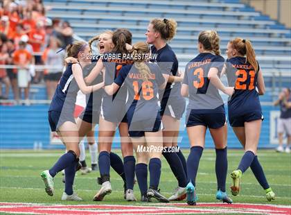 Thumbnail 1 in Wakeland vs. Grapevine (UIL 5A Girls State Final) photogallery.