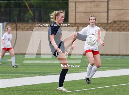 Thumbnail 1 in Wakeland vs. Grapevine (UIL 5A Girls State Final) photogallery.