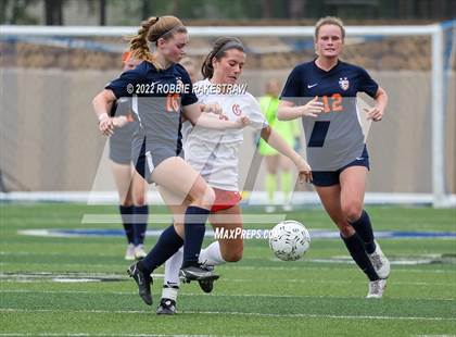 Thumbnail 2 in Wakeland vs. Grapevine (UIL 5A Girls State Final) photogallery.